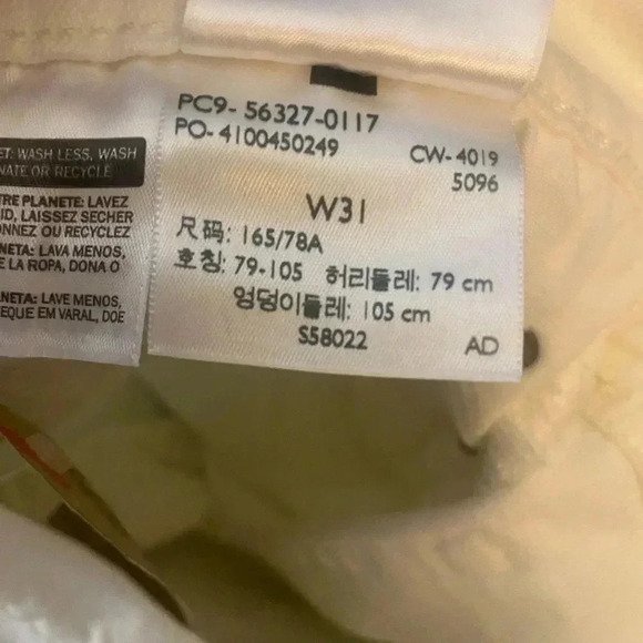 New Levi’s 501 High Rise White Button Fly Cut Off Shorts - Picture 7 of 7